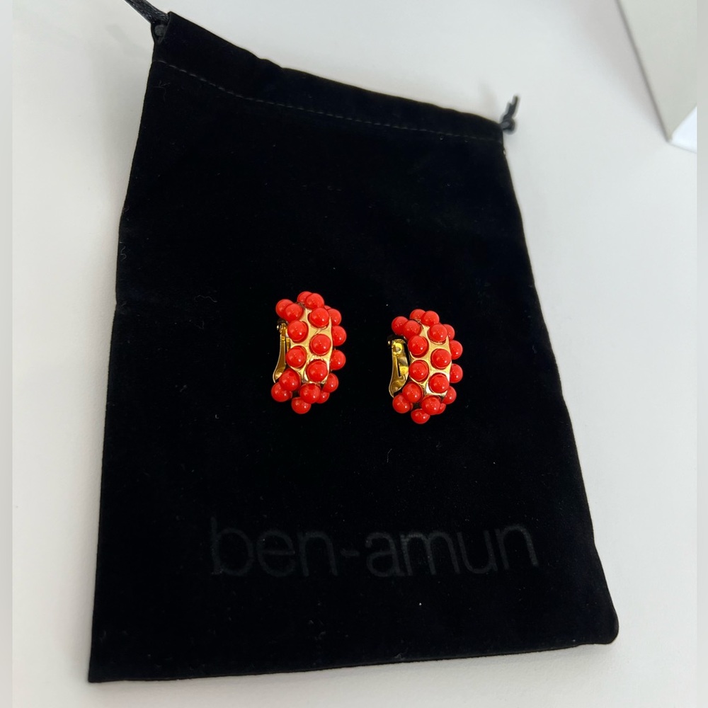 Ben-Amun Red Detail Huggie Earrings